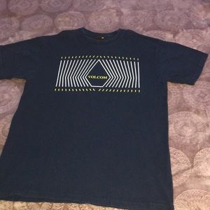 Volvo’s T-shirt dark blue